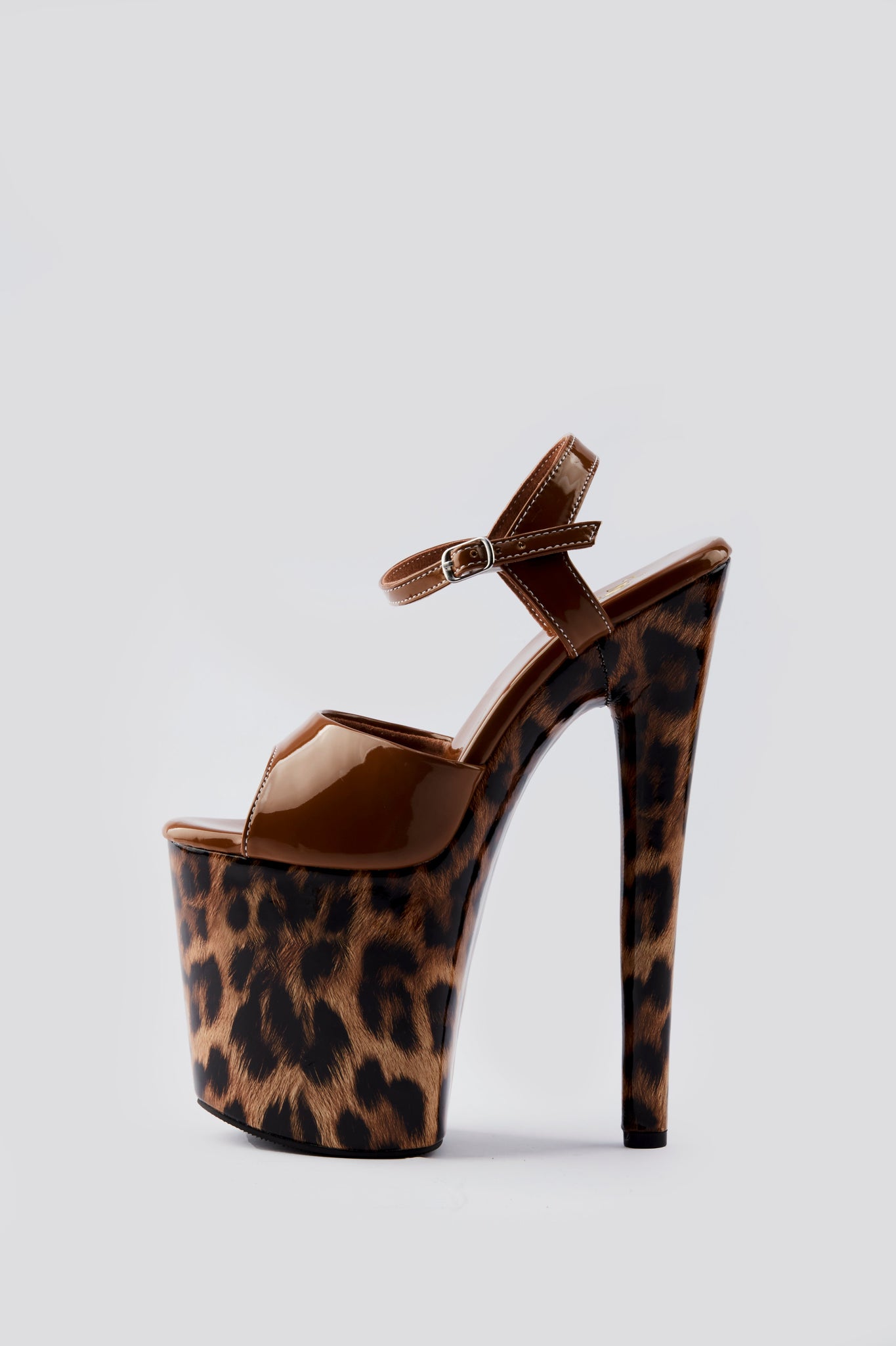 Chic 8 Inch Stiletto Platform Boot